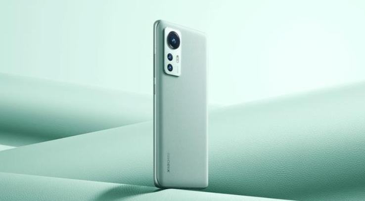 iphonese3与小米12s,iphonese3和小米12哪个好