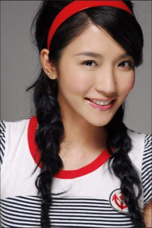 杨烁王黎雯在一起多久了,王黎雯杨烁探班