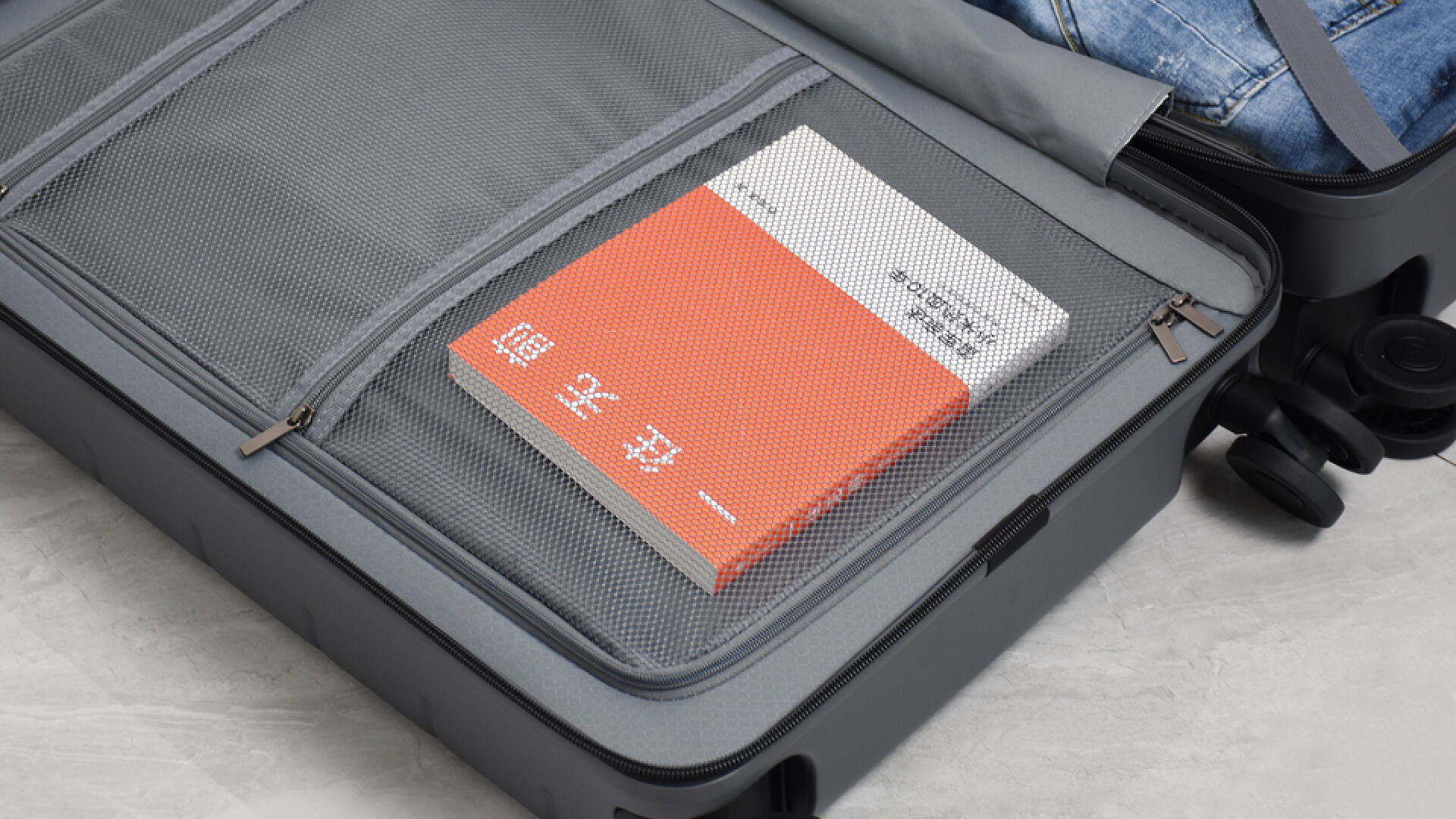 米家多彩旅行箱绿色20英寸,米家28寸行李箱高质量