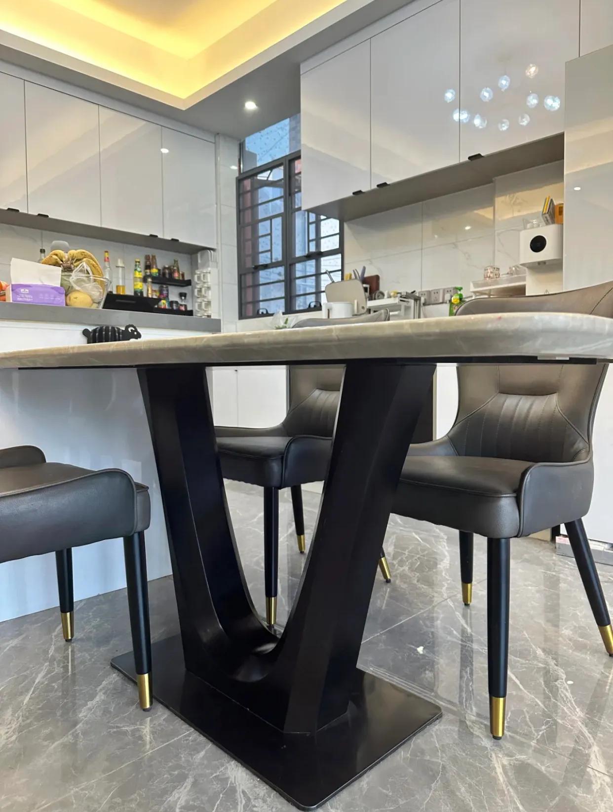 全网最火的10款岩板餐桌1米6,岩板餐桌和大理石餐桌怎么选