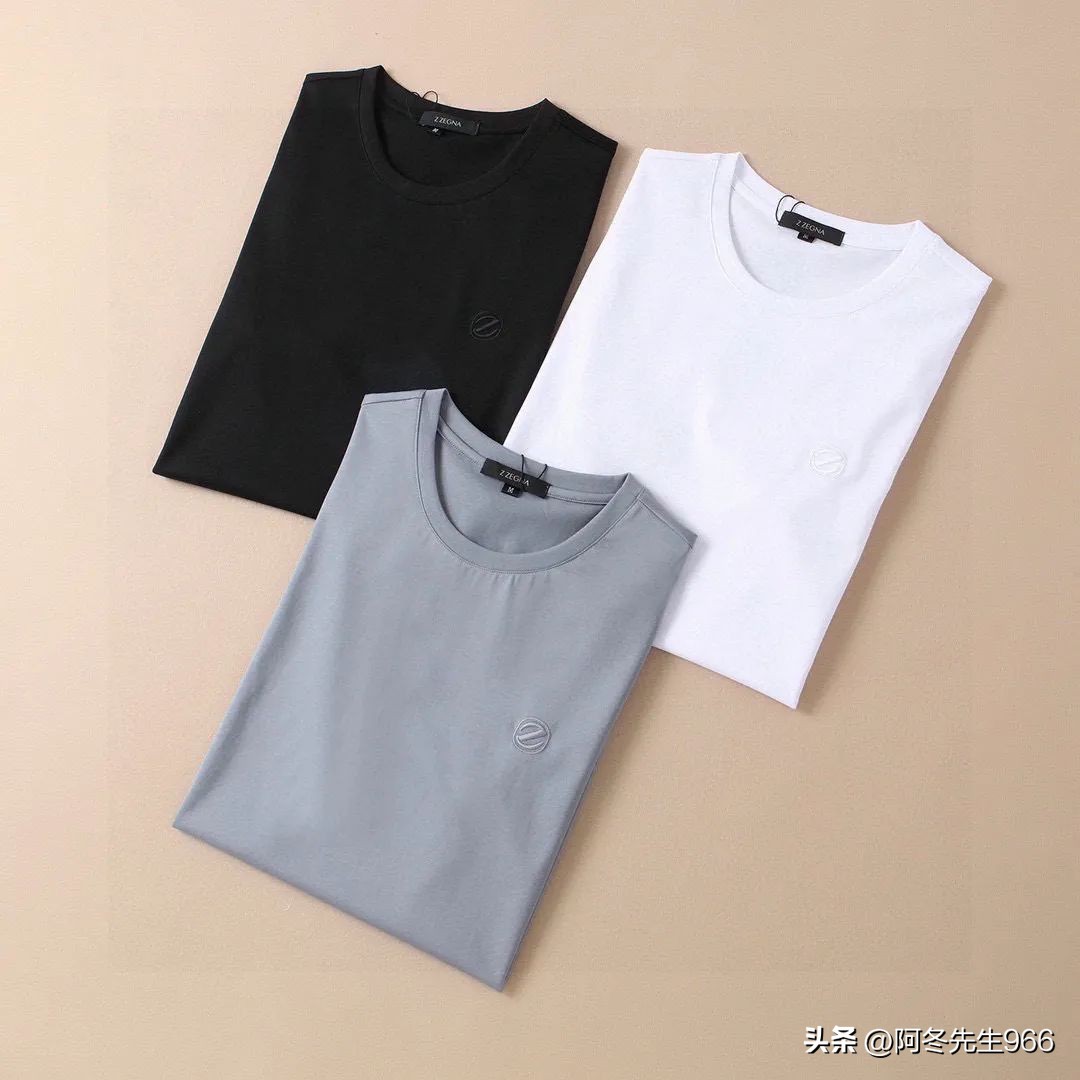 男士冰丝短袖t恤圆领,男士商务休闲短袖t恤搭配技巧