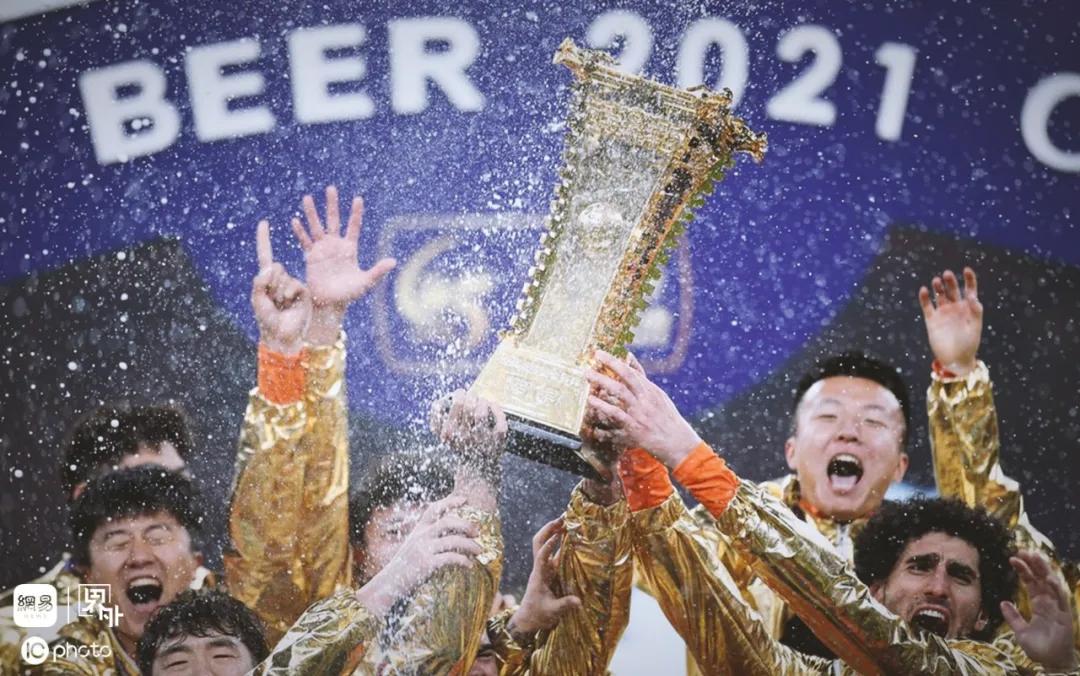 约尼奇向申花球迷道别,申花新外援约尼奇经历