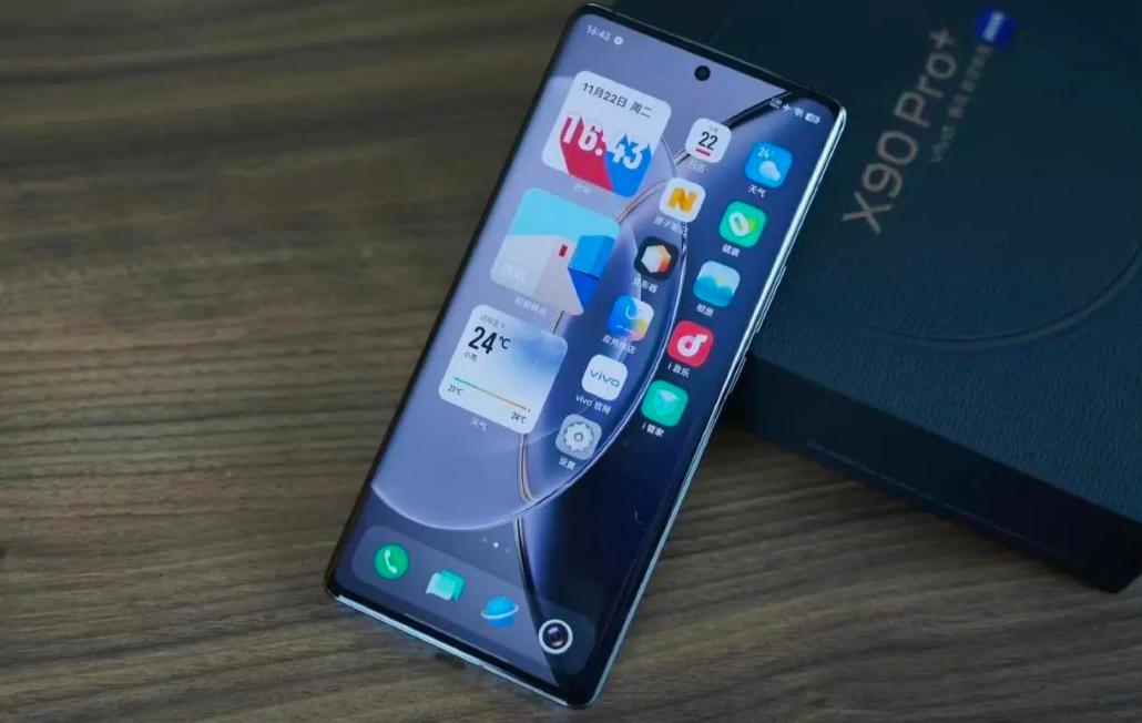 目前最值得入手的安卓旗舰手机,目前配置最高的安卓手机有哪些