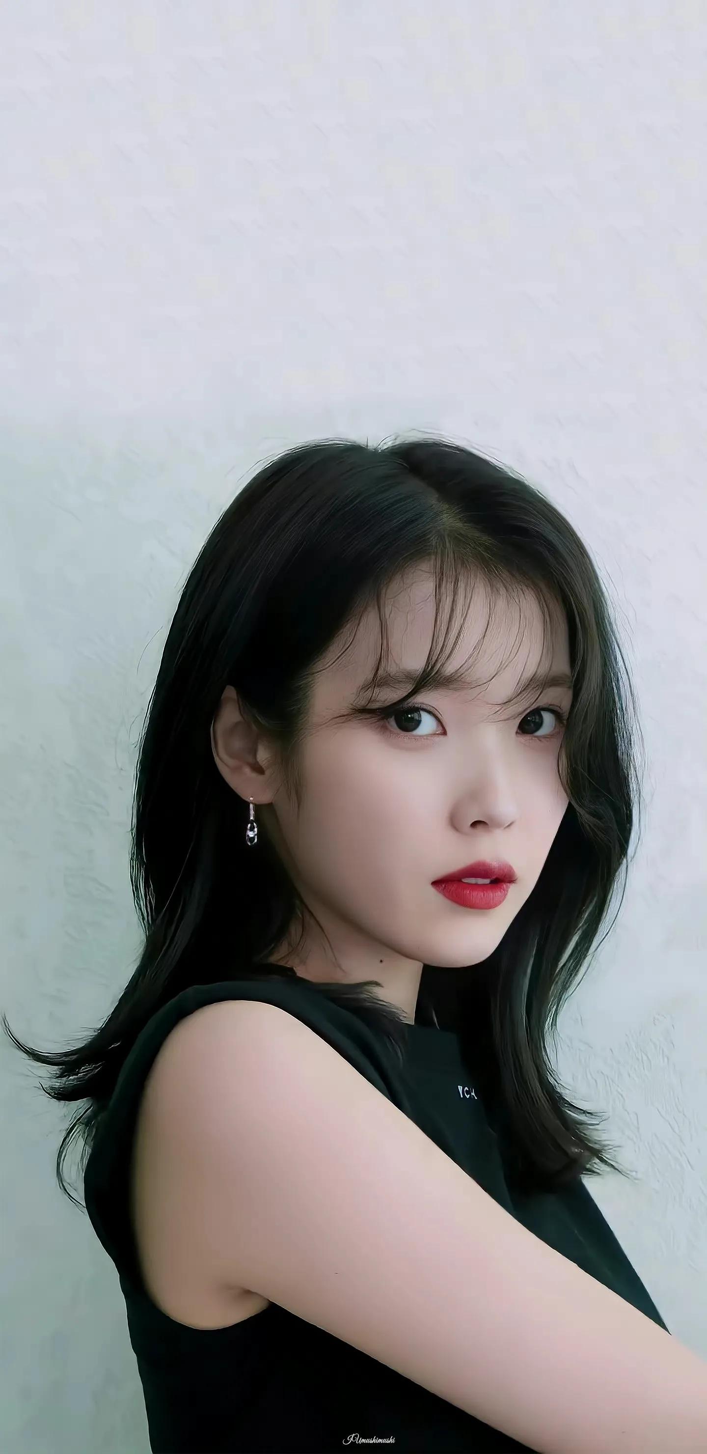 梗图秀秀0701：如何把爱玩手机写进简历？