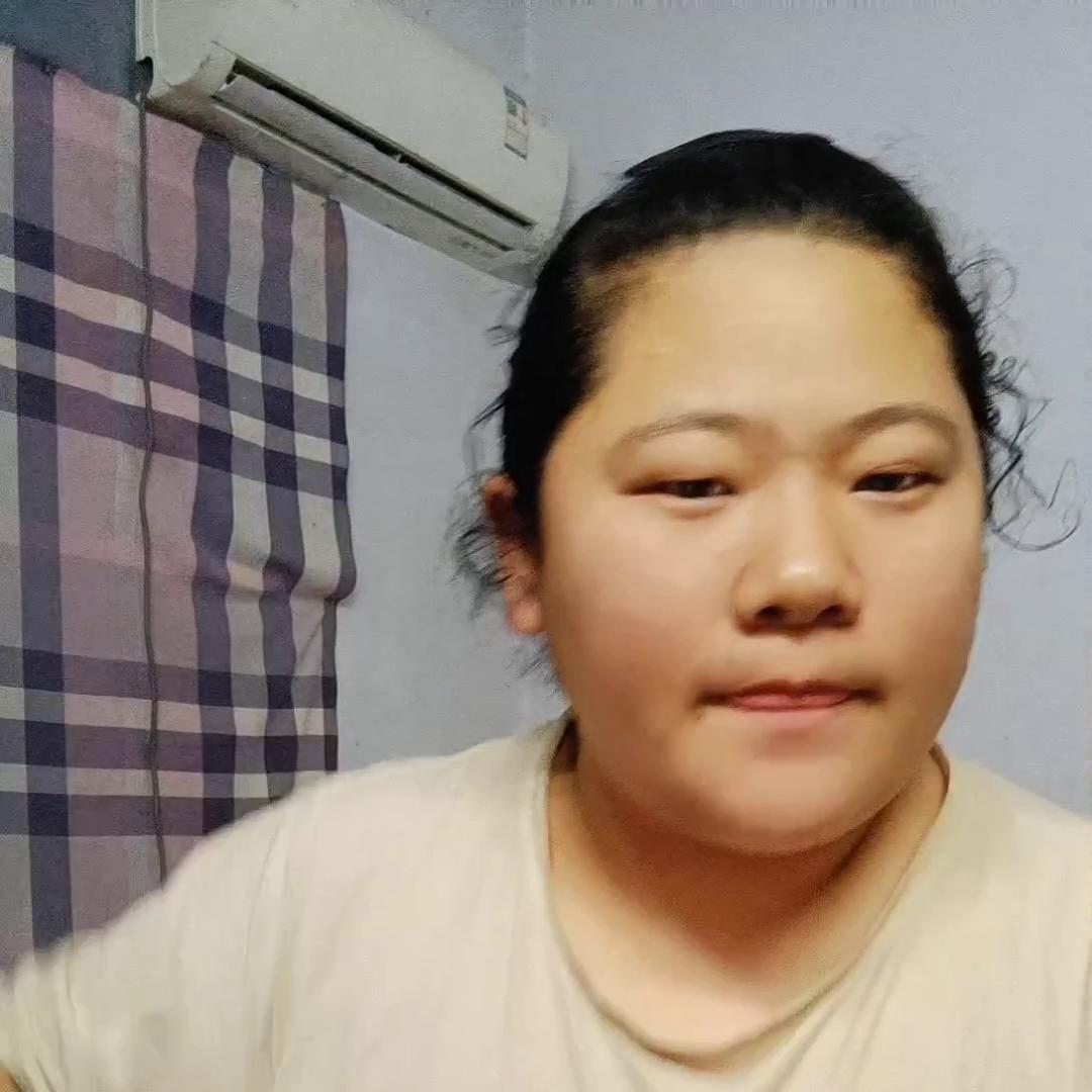 我的心在滴写，这才几件过天还得买，照这花法，我……#内...