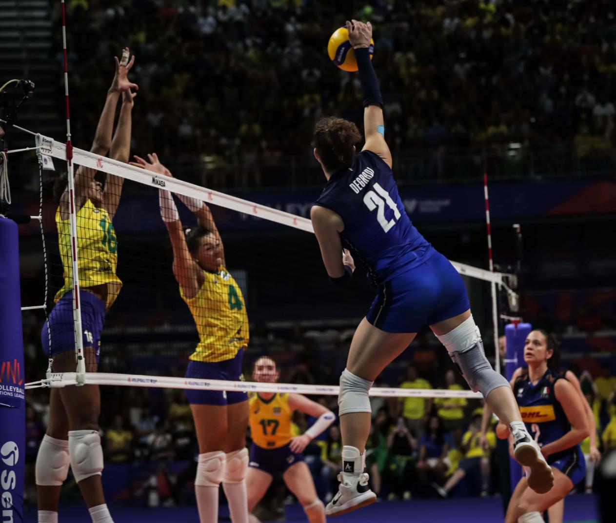 日本联赛积分榜最新排名,最新世联赛积分榜第七名