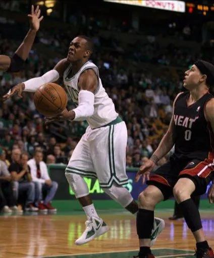 你为什么喜欢保罗,喜欢保罗的都是哪一类人?竞技体育到底是什么