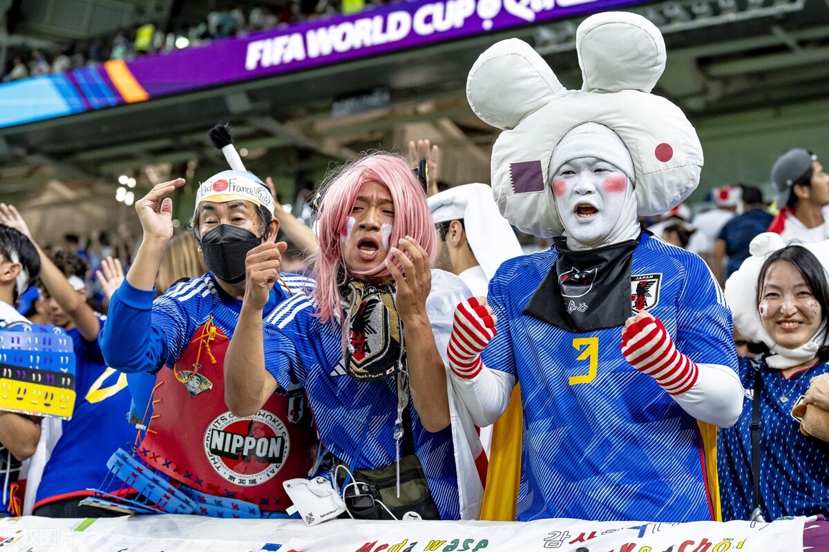 为什么在这一刻我们会为日韩足球而牵挂？