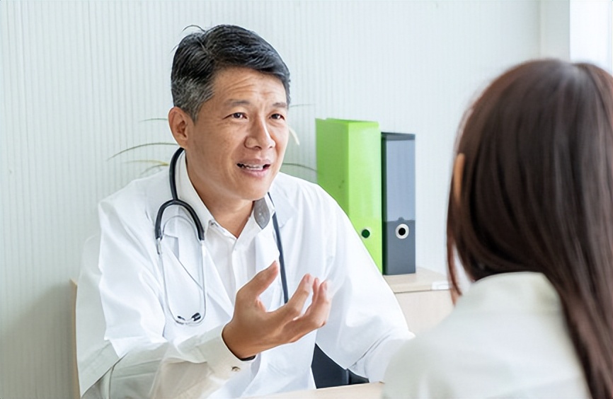 女性便后可以用普通卫生纸擦吗,女生上完厕所后该用湿巾擦拭吗