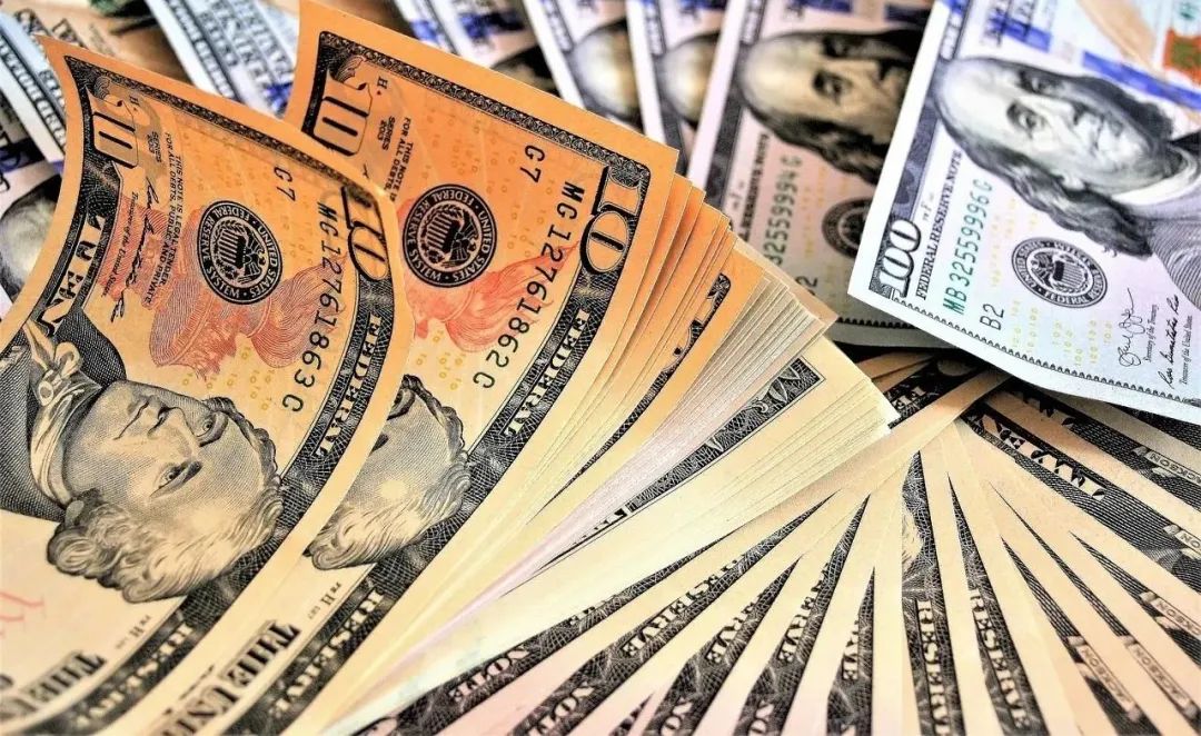 血饮：再次爆发金融氦闪！美元霸权会崩溃吗？