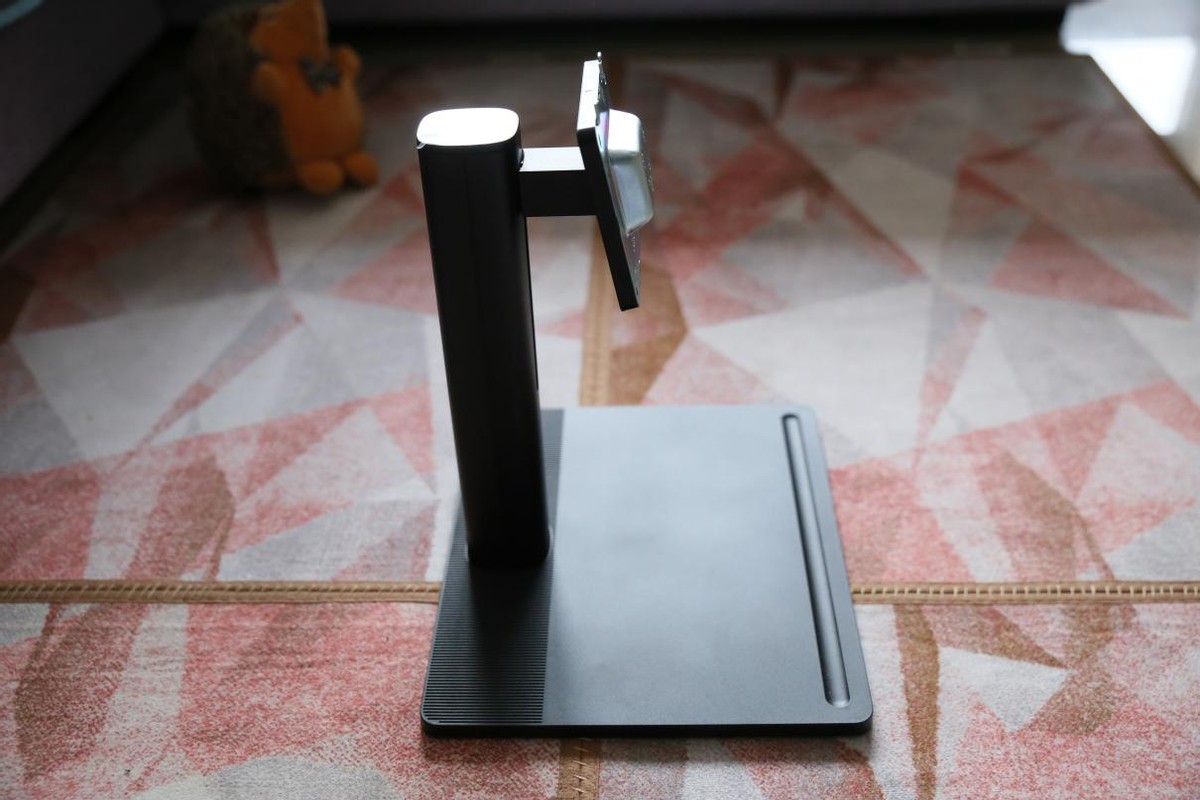 是显示器更是电视机，深度评测元创师icustom28H24k智慧显示器