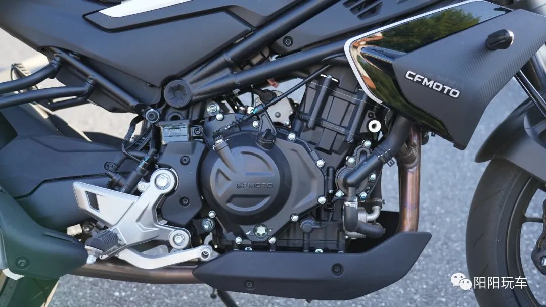 春风nk450街车坐高,国产三万五以内的四缸摩托车