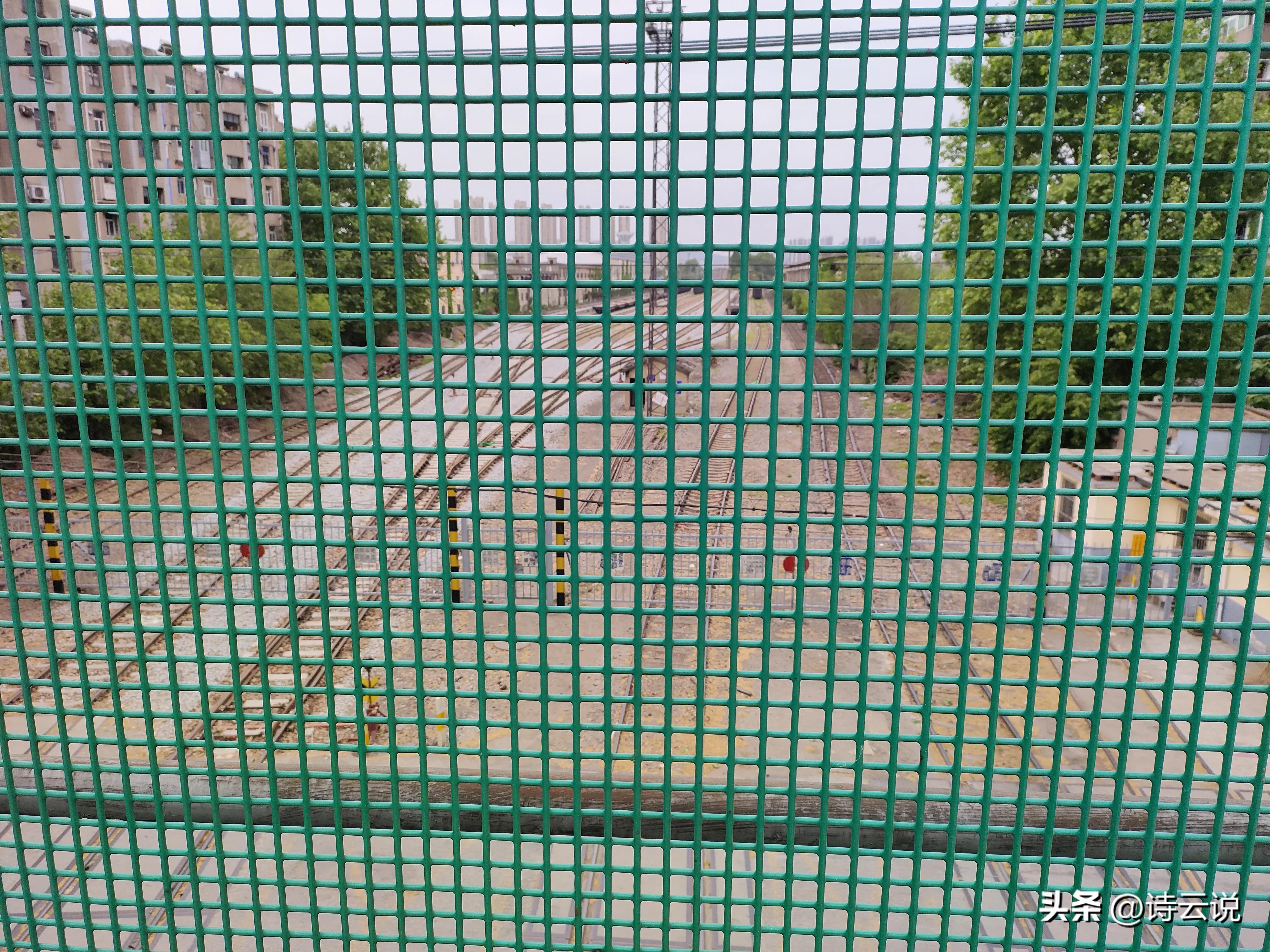 怎样才能合法的把小区物业换掉,怎样解决小区物业问题