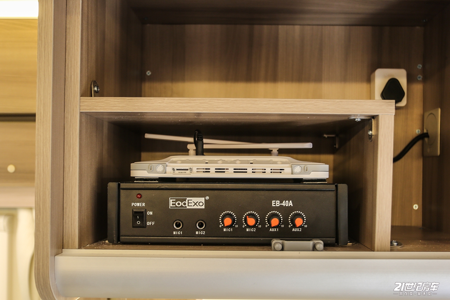 中天自行式c型驭风房车价格,中天领航者三拓展房车