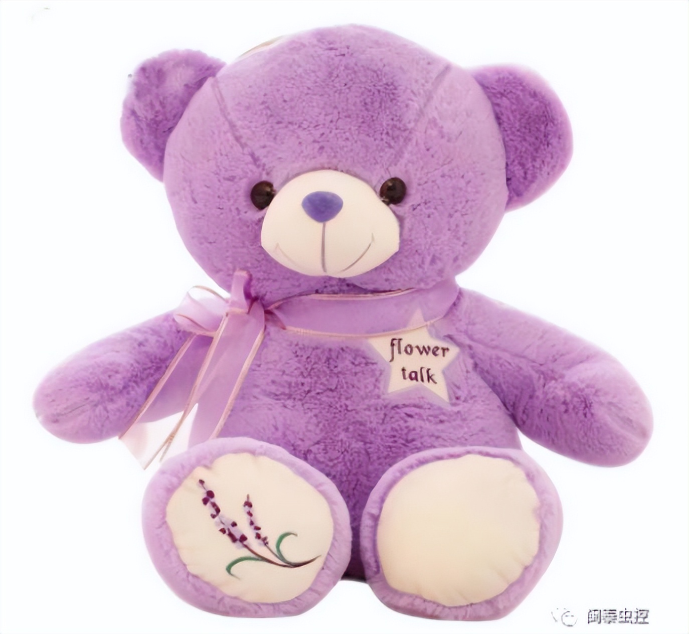 警惕潜伏在孩子身边的危险玩具,小孩抱熊娃娃睡觉的危害