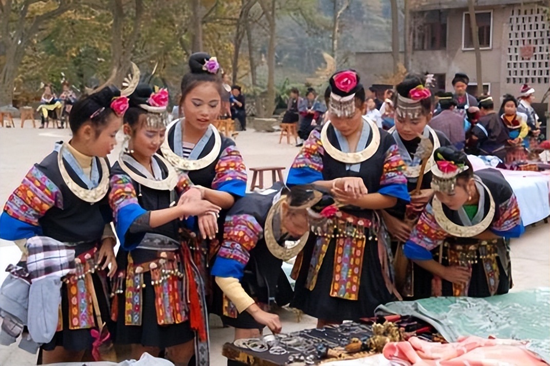 去苗寨旅游要注意忌讳,去贵州西江苗寨旅游接待