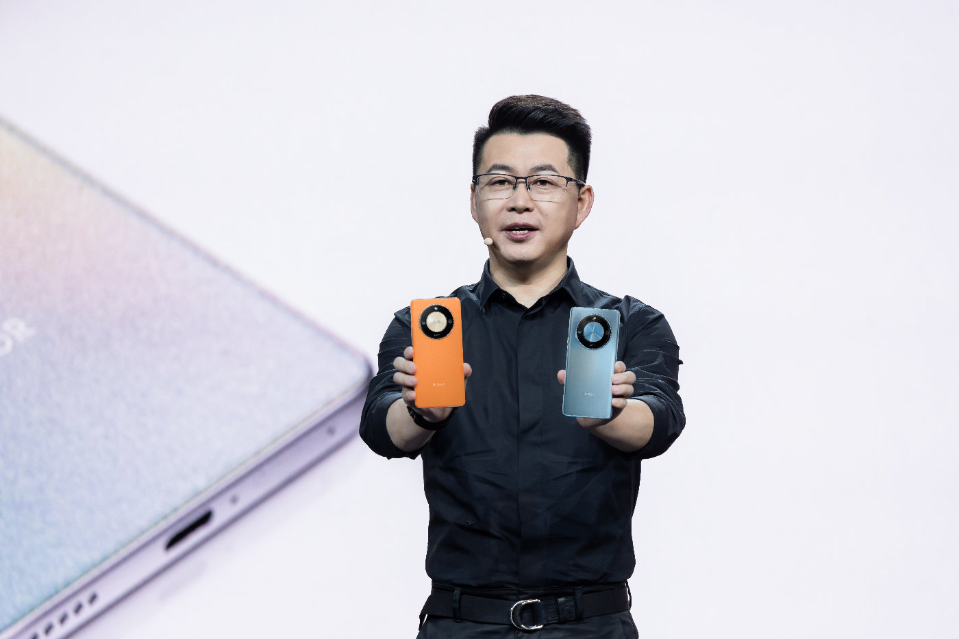 荣耀x50超高性价比继续走单,荣耀x50配全新硬核曲屏