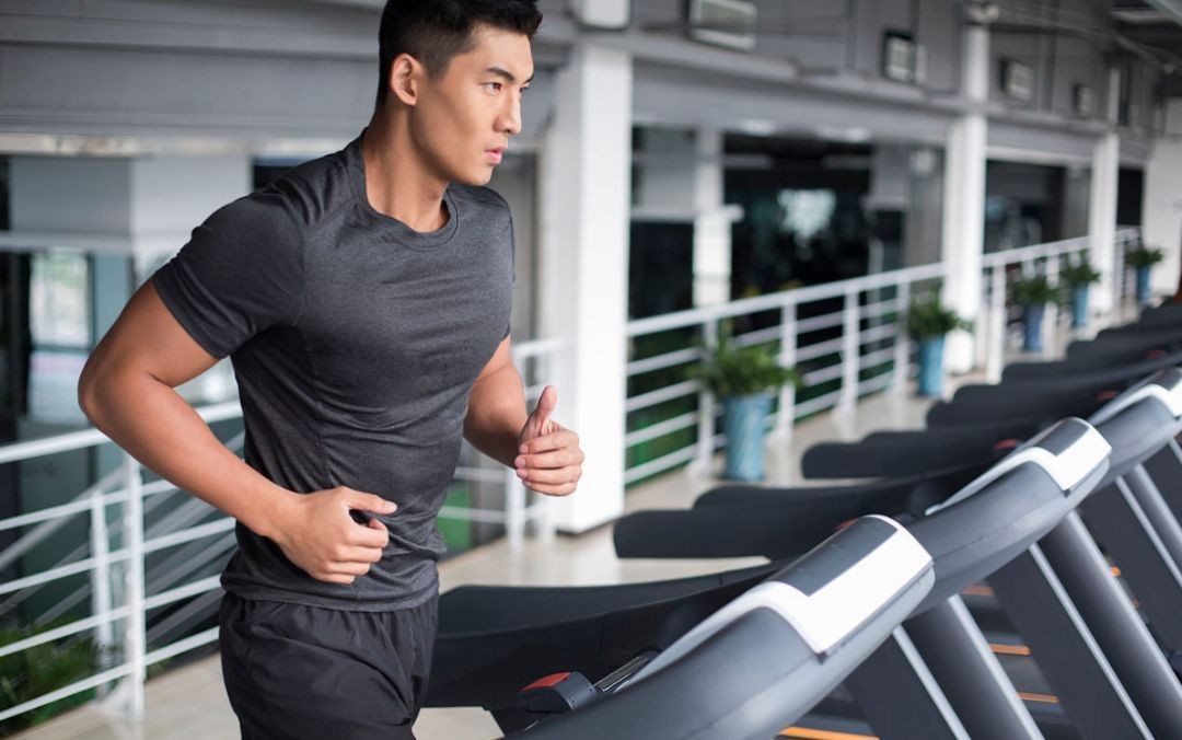 男人生理毛发变白什么情况,男毛发变白是什么原因