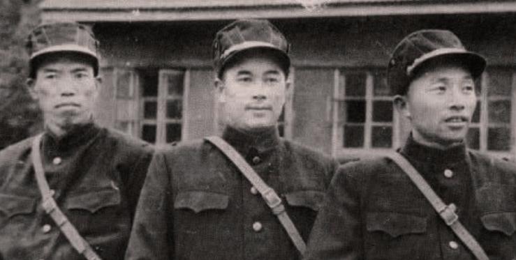 50年志愿军第一次总结大会，彭德怀厉声喝道：38军的梁兴初来了没