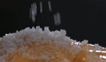 首个“减盐”全球报告发布，少吃点盐会有哪些改变？