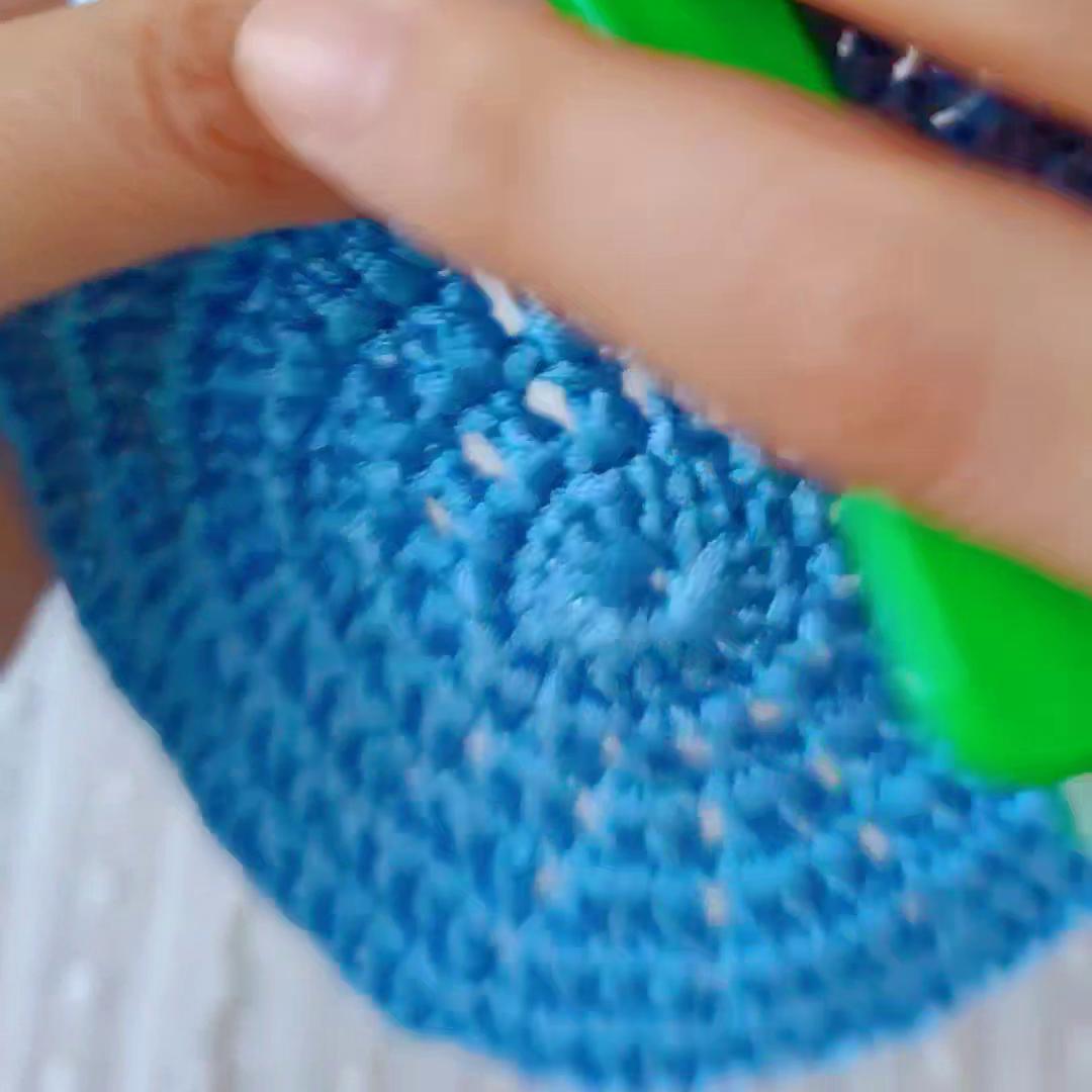 宝宝米奇帽子编织教程,成人米奇帽编织教程