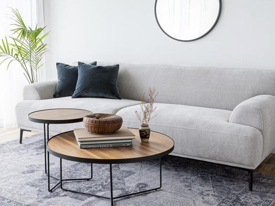 客厅沙发上到处都是衣服怎么办,沙发上一堆衣服怎么处理