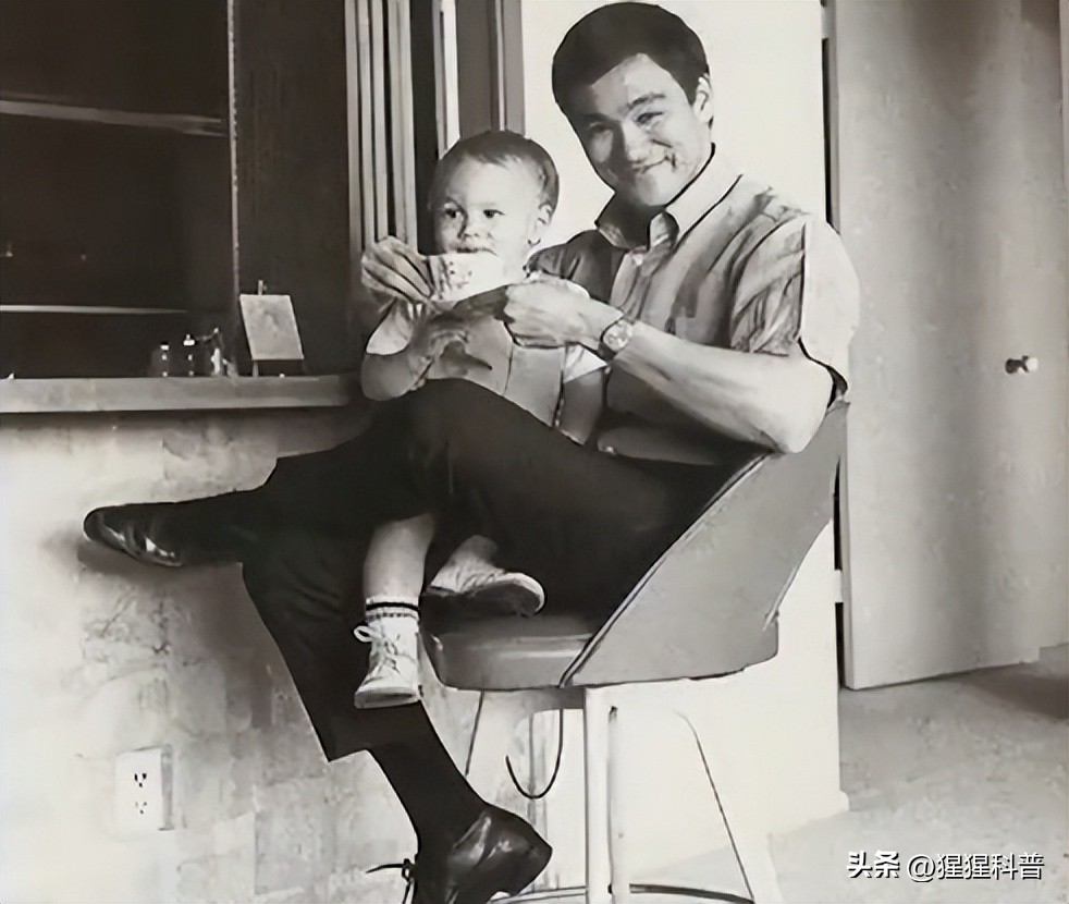 10位凄惨离世明星,盘点8位凄惨离世的网红