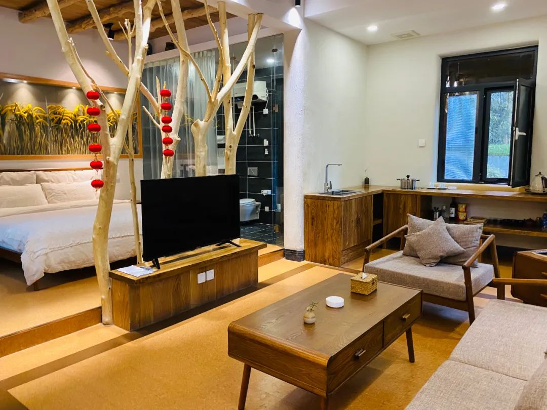 逛吃逛吃歌曲,逛吃逛吃