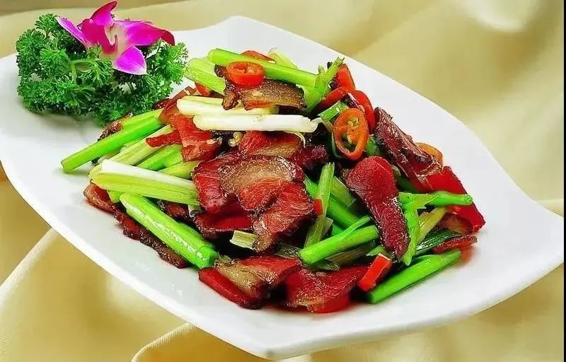 陕南旅游必备美食攻略,五一游吃什么食物