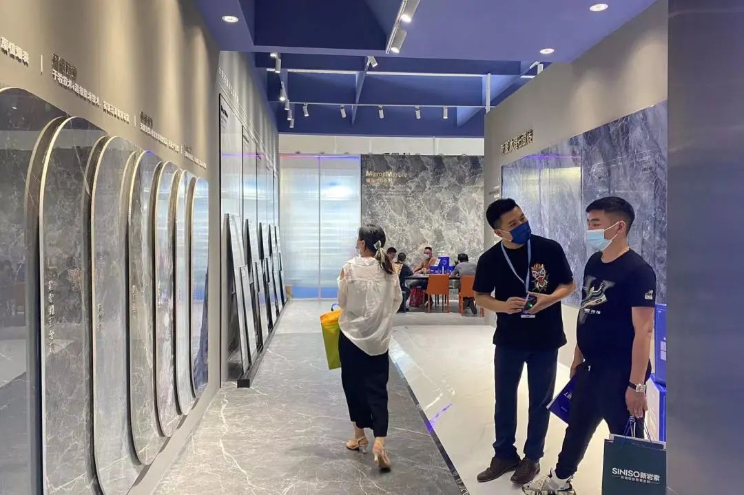 “粤潮制燥”燃爆陶博会新濠大理石瓷砖亮“最强招商政策”
