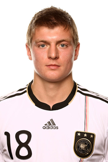 托尼克罗斯德国指挥官,德国托尼克罗斯球衣