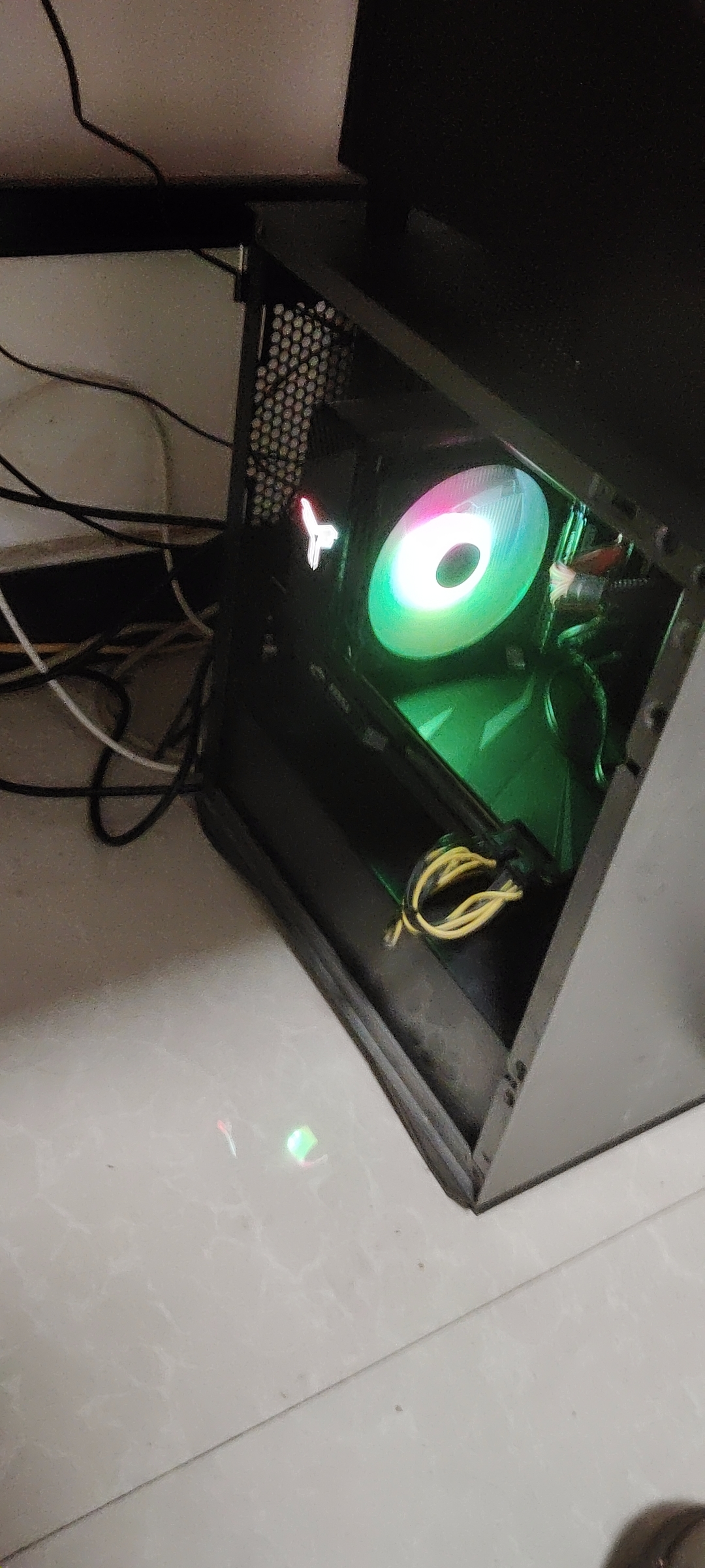 继首张显卡翻车后，第二张还能安全下车吗？