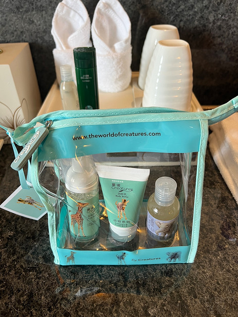 三亚万豪亚龙湾度假酒店入住,亚龙湾希尔顿度假酒店占地面积