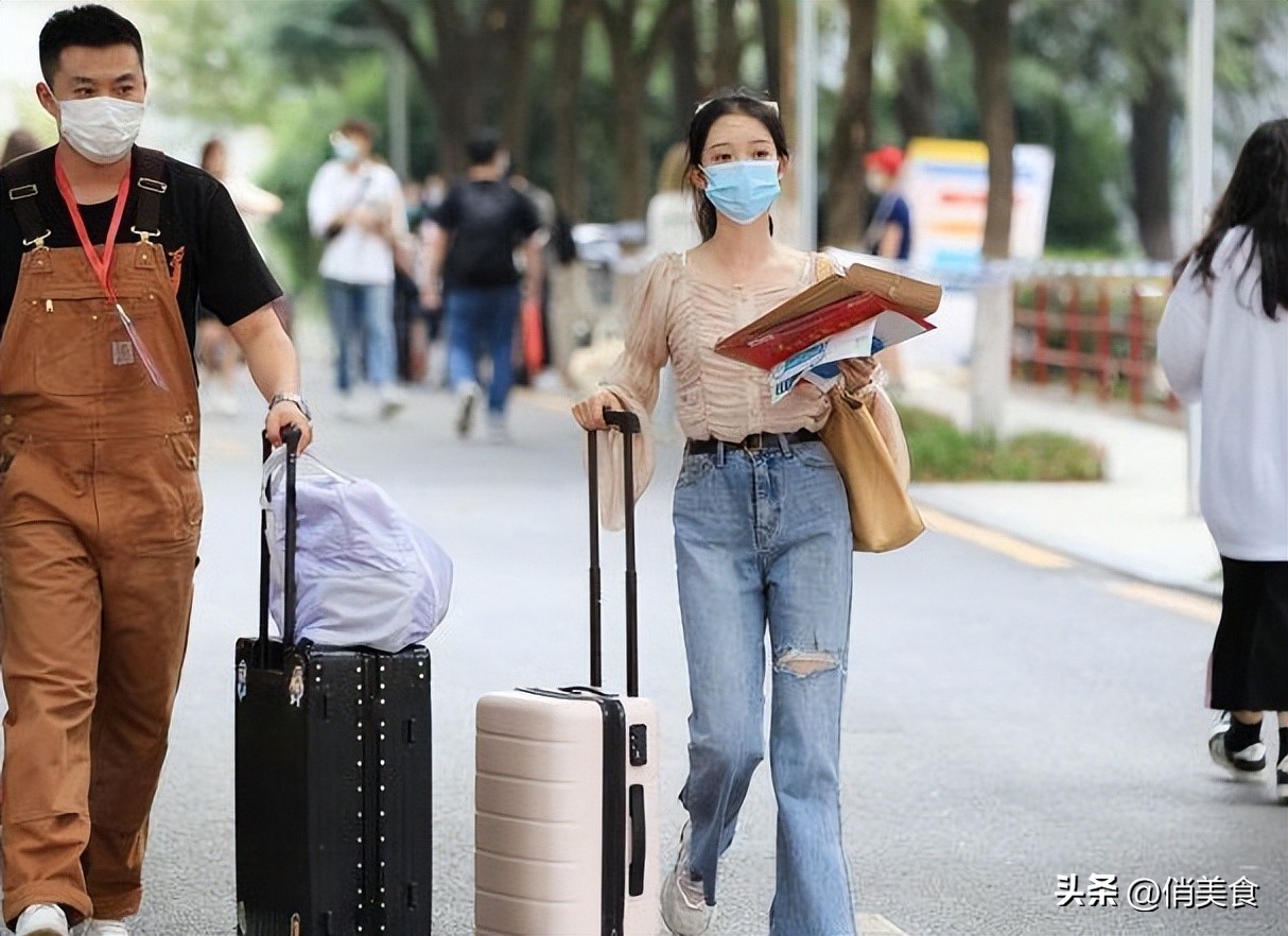 收到高考录取通知书后，要做好这“5件事”，不然哭鼻子也没用