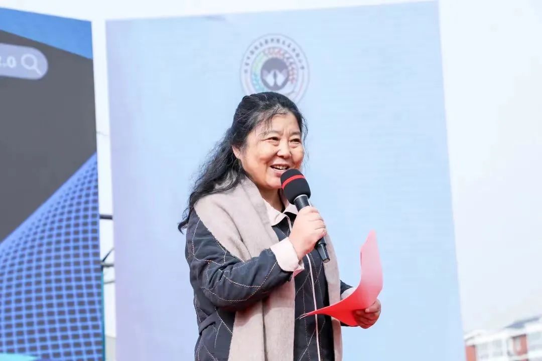 海淀教科院未来实验学校,未来的学校的学校长什么样