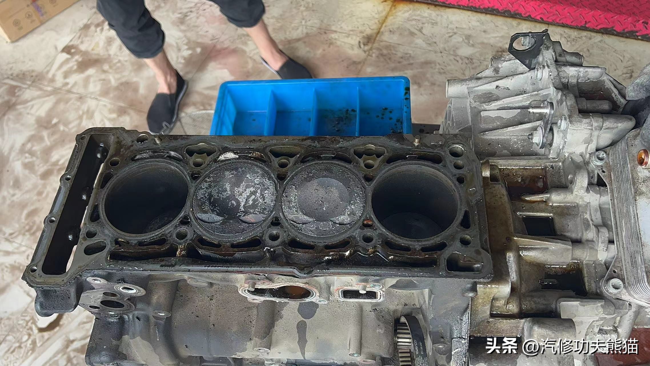 夏朗烧机油1500公里,进口大众夏朗1.8t不烧机油