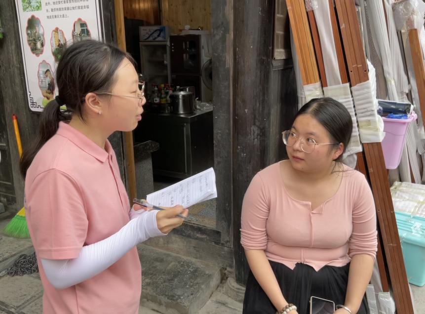 重庆人文科技学院油菜花,酉阳花田何家岩梯田视频