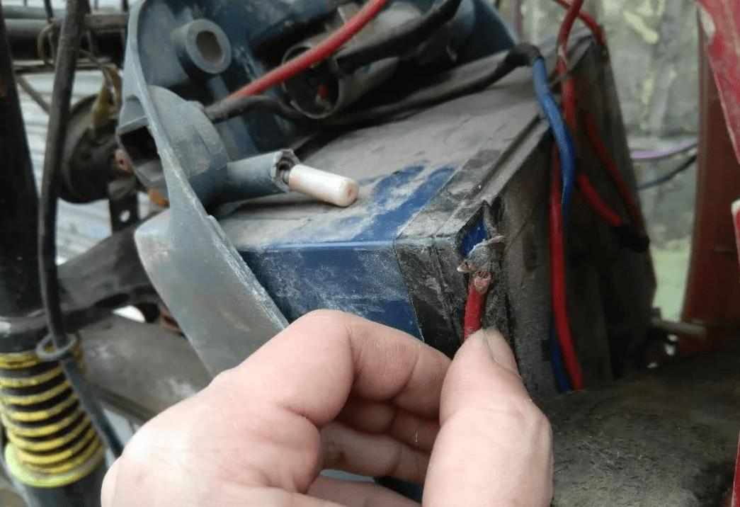 购买二手电动车的注意事项和手法,买二手电动车如何避坑