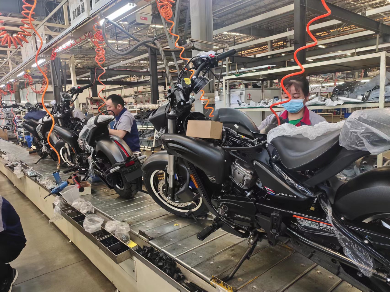 小鸭、轻骑、康巴丝，济南曾经的“三朵金花”，现在怎样了？