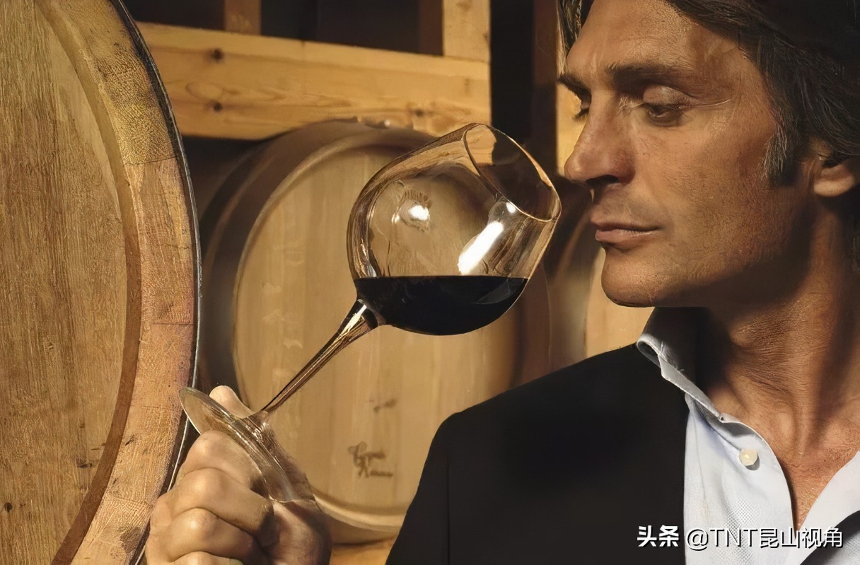 喝红酒醒酒的正确方法,干红酒怎么喝才正确