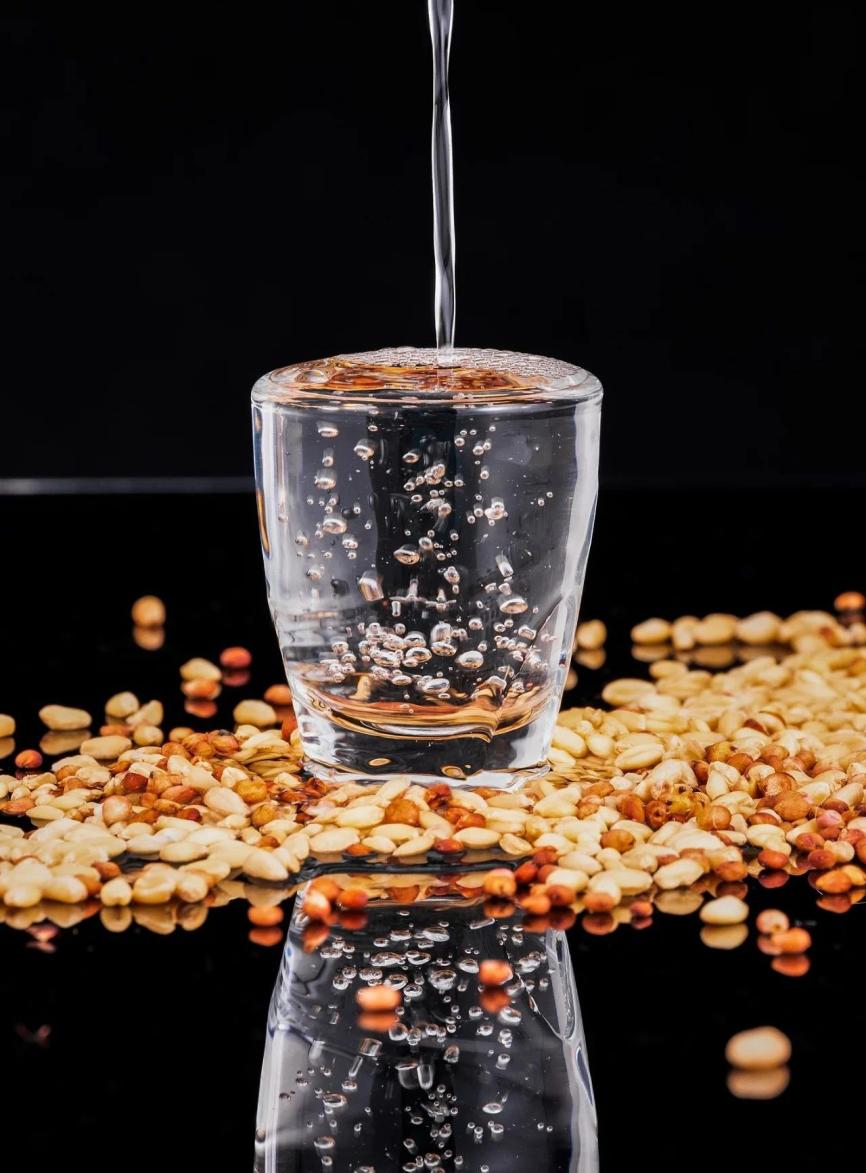 泸州老窖白酒鉴定技巧,如何鉴定泸州老窖1573