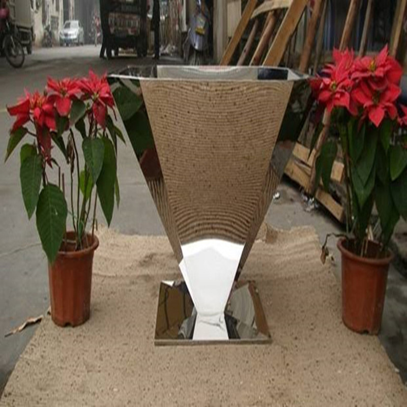 江苏鑫宇不锈钢花盆的优点有哪些,江苏景观花盆批发定制