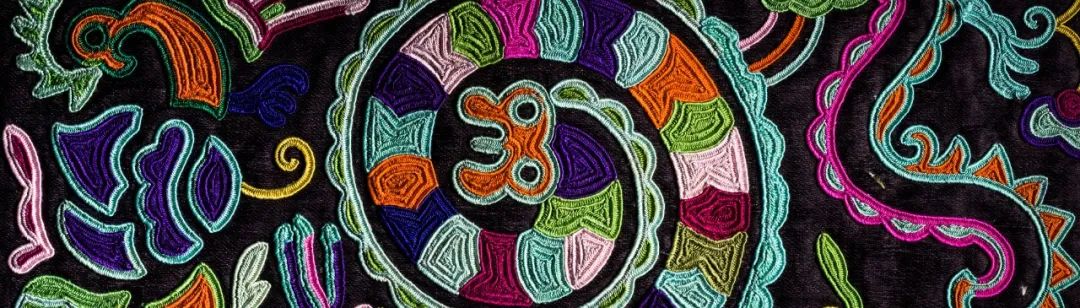 如何看懂中国第一山地省的多彩文化史诗？