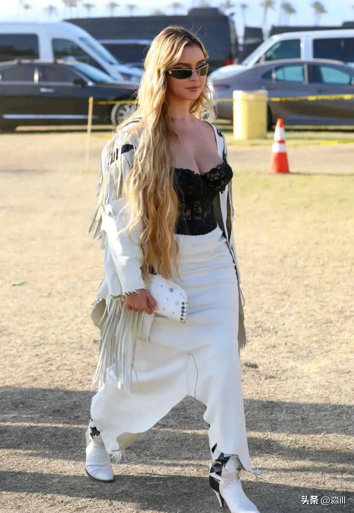 英国超模黛米最新图片,英国名模黛米萝丝