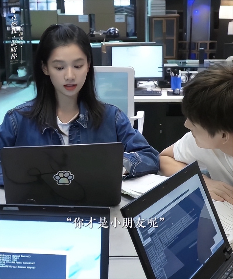 陈飞宇张婧仪时尚芭莎花絮完整版,陈飞宇张婧仪时尚芭莎全视频