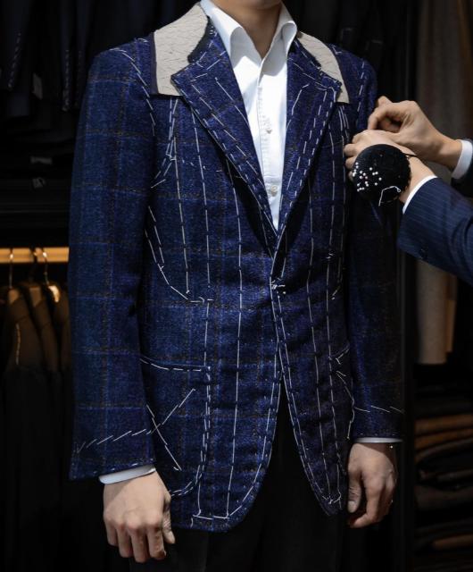 成都西装定制哪种领型好看,北京高端定制西装全攻略