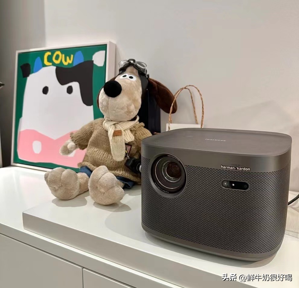 国产家用投影仪推荐2021排行榜,2021口碑最好的家用投影仪价格