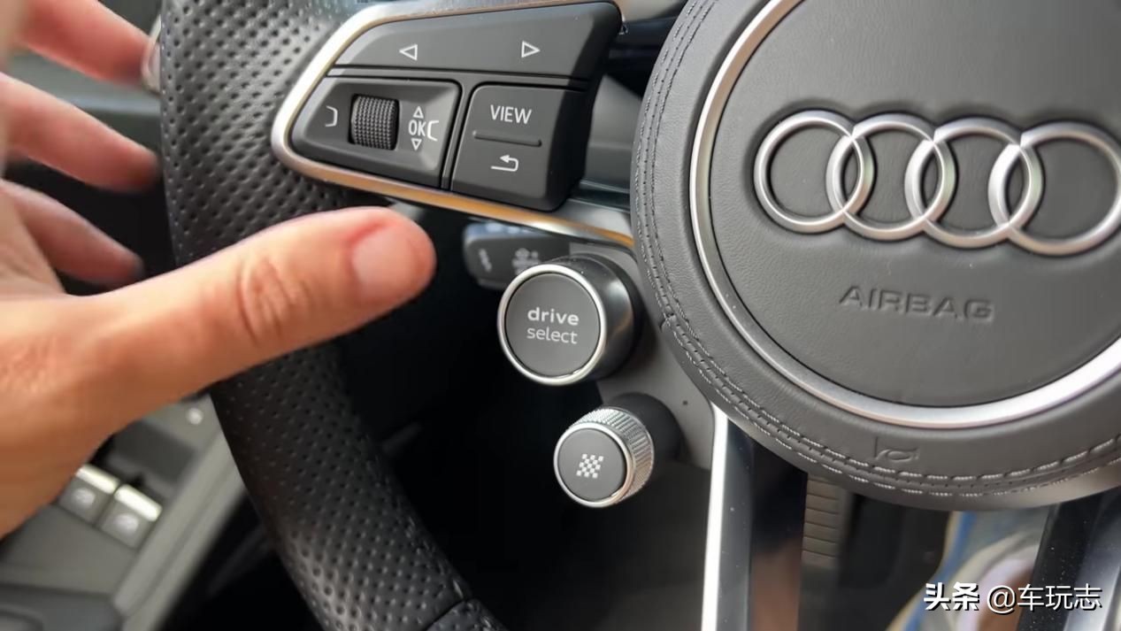 2019奥迪r8跟2020款奥迪r8,5.2v10奥迪r8限量版