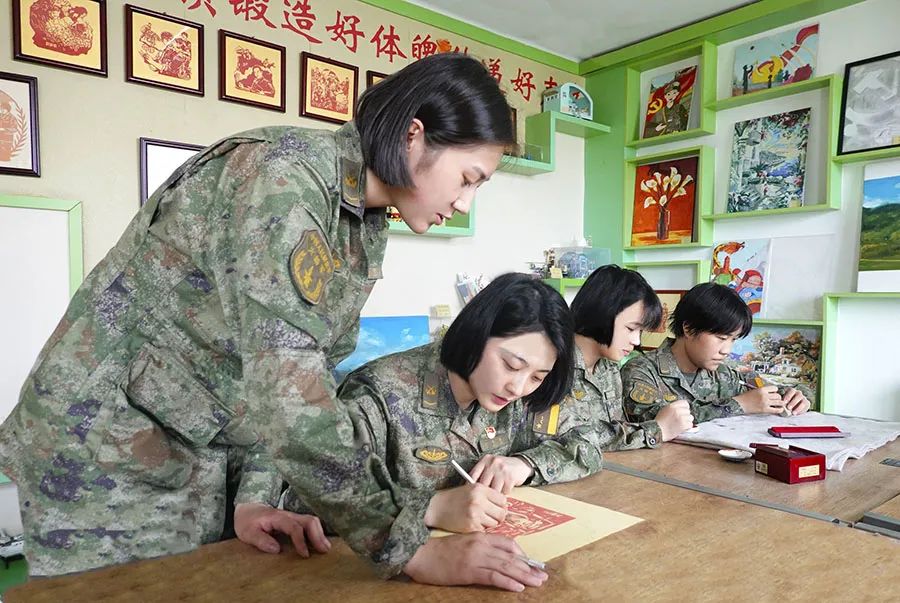 新兵入伍必备物品清单,新兵入伍必备物品及禁止携带物品