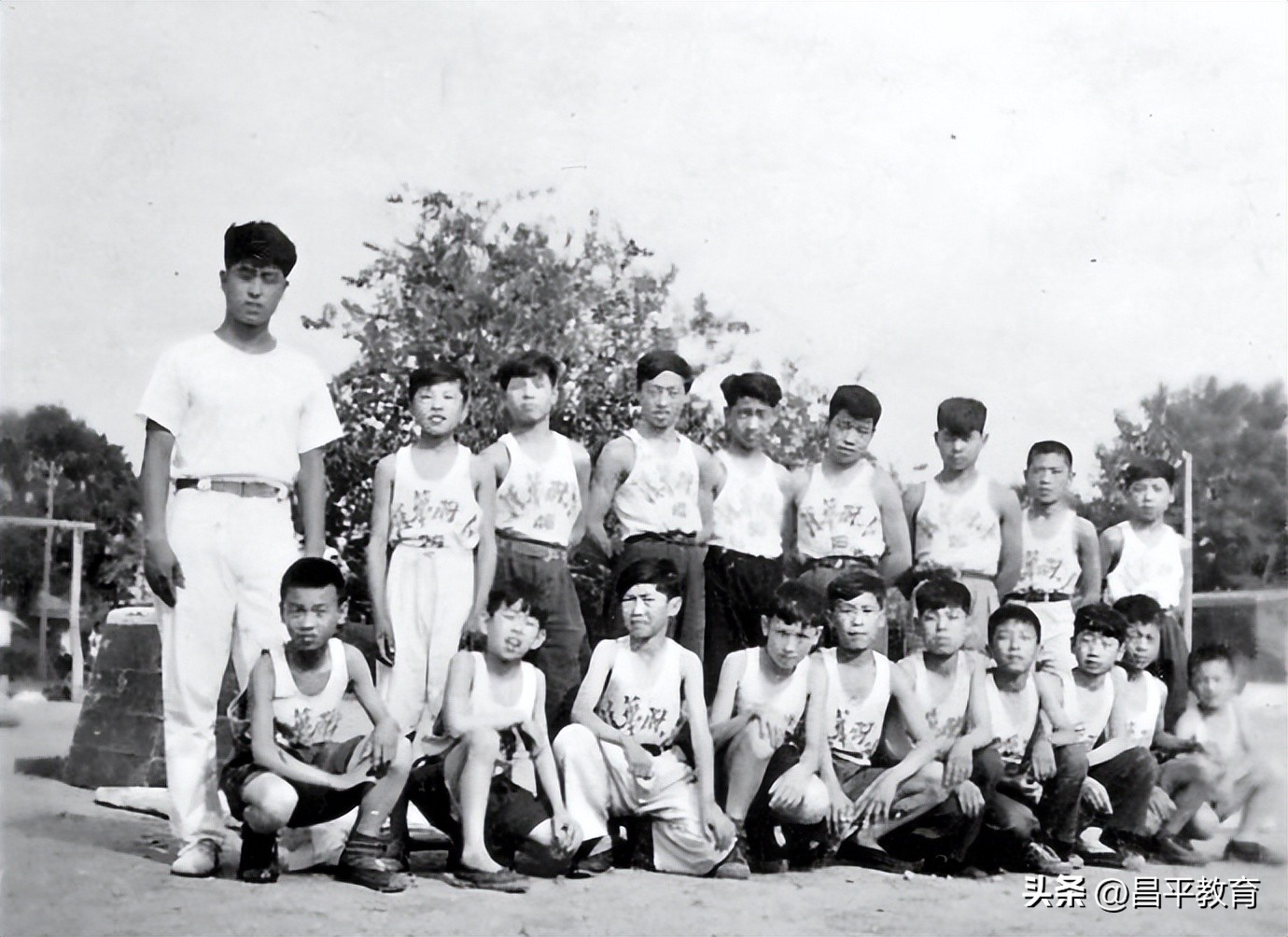 校园足球比赛世界杯,学校足球世界杯